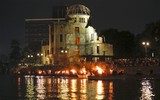 Hiroshima nghiêng mình tưởng niệm các nạn nhân thảm họa bom nguyên tử